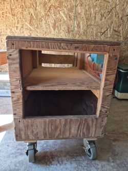 Rolling Tool Cart with Power Cord