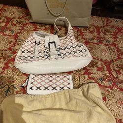 AUTHENTIC BURBERRY BAG AND WALLET . VALENTINES DAY DEAL!