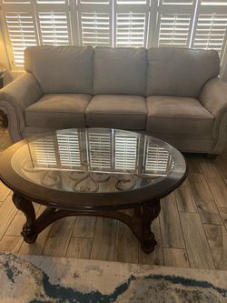Matching sofa and 2 rocker recliners