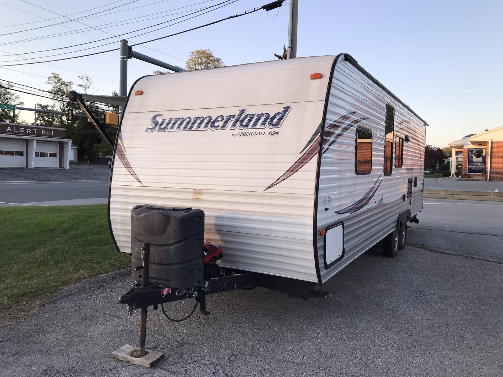 2016 summerland camper