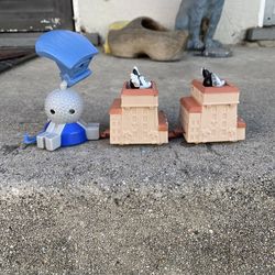 McDonald’s Disney Parks Ride Toys Lot – Tower of Terror & EPCOT Daisy Duck Happy Meal Figures (3)  ⸻  Description  Vintage McDonald’s Happy Meal Disne
