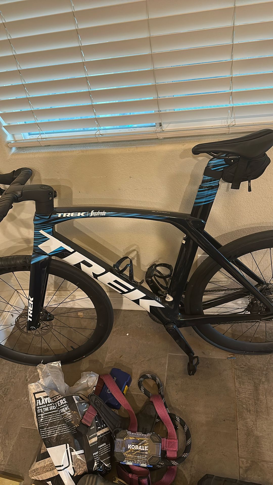 Trek Madone 58cm