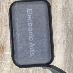 JBL OUTDOOR SPEAKER /phone Charger