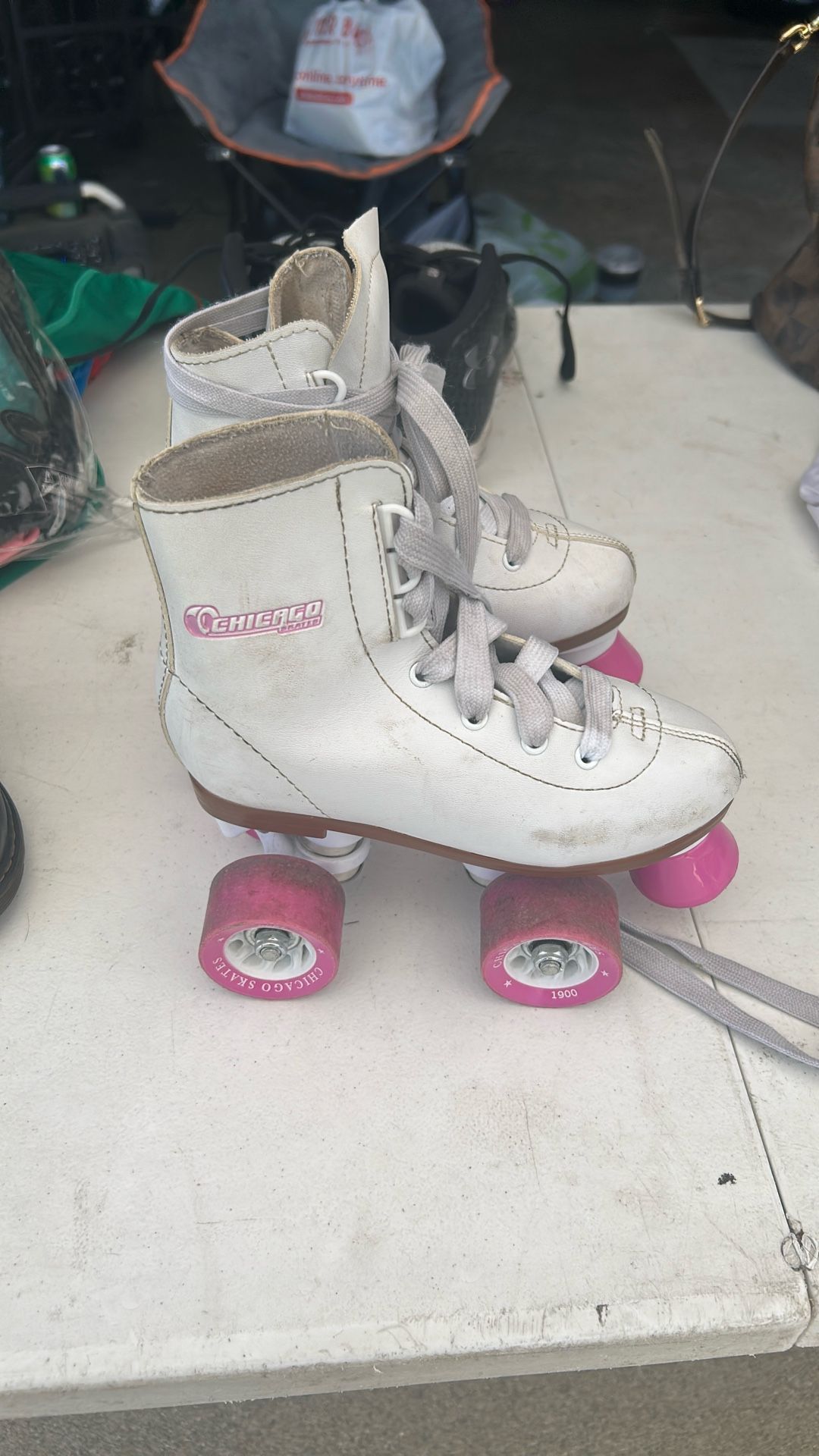 Skates 