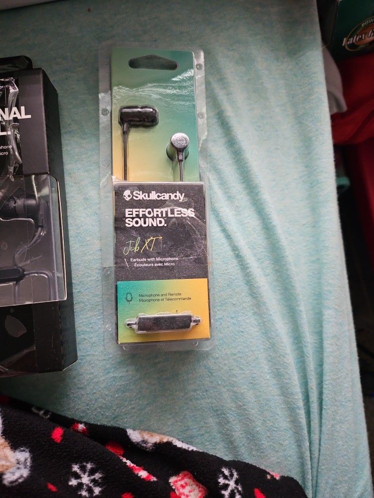 Skullcandy Headphones 