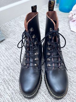 Black Doc Maartens  size 9