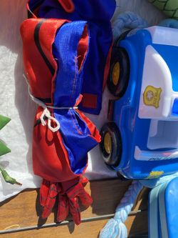 Spiderman Cape And Gloves