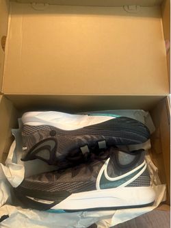 Kyrie Irving 8s Size 12.5 Brand New!