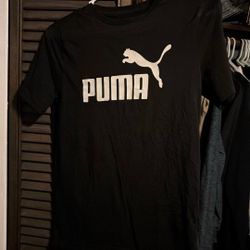 Boys Puma Tee Never Worn Size 10-12 medium
