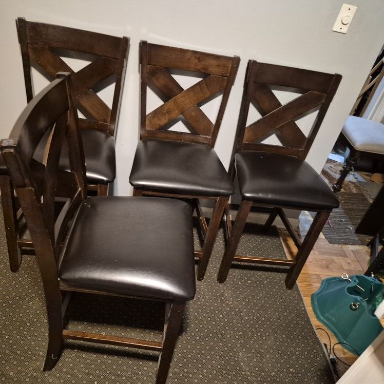 Four Leather And WOOD Counter HEIGHT Bar STOOLS