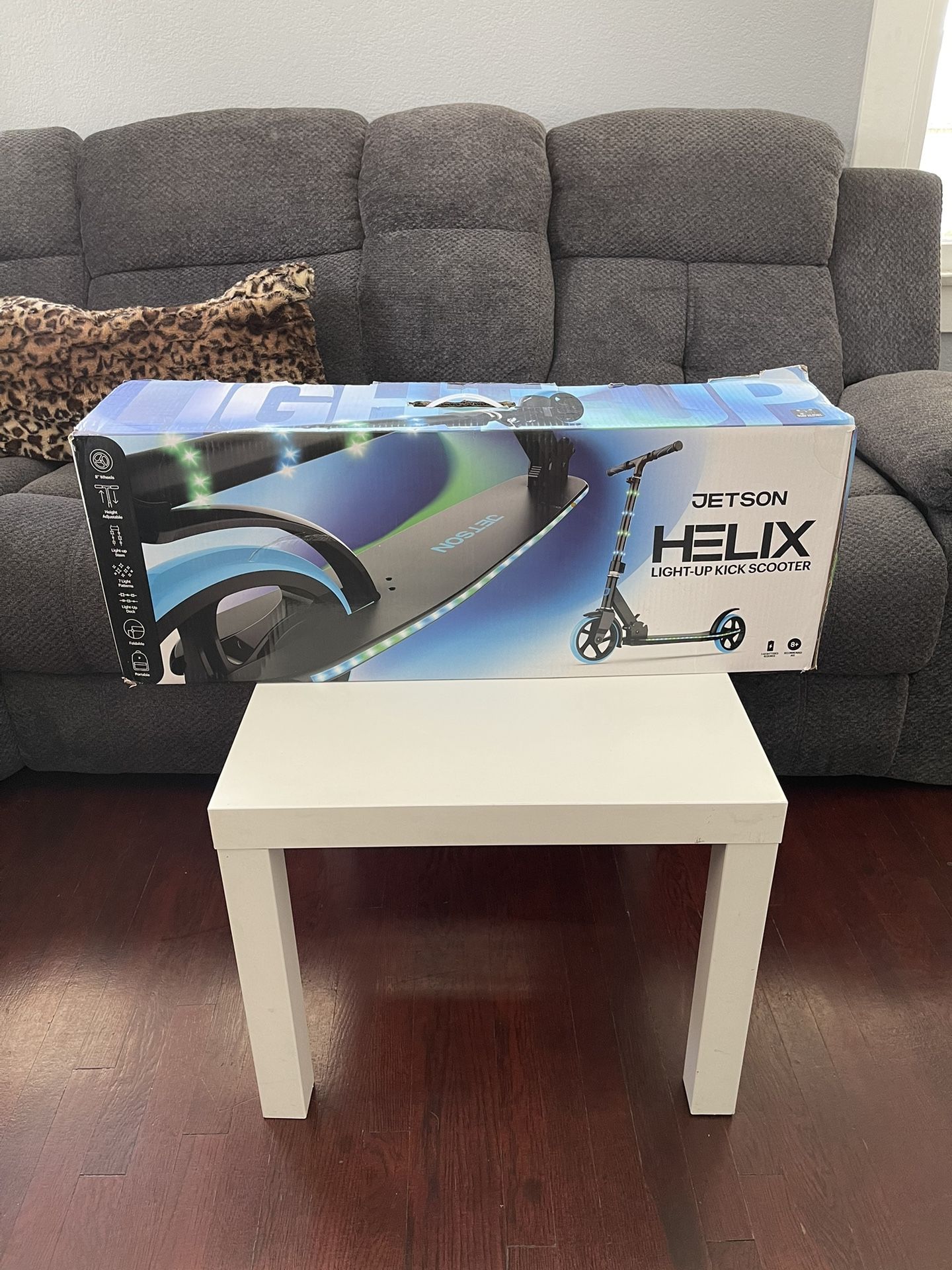 Jetson Helix Light Up Kick Scooter
