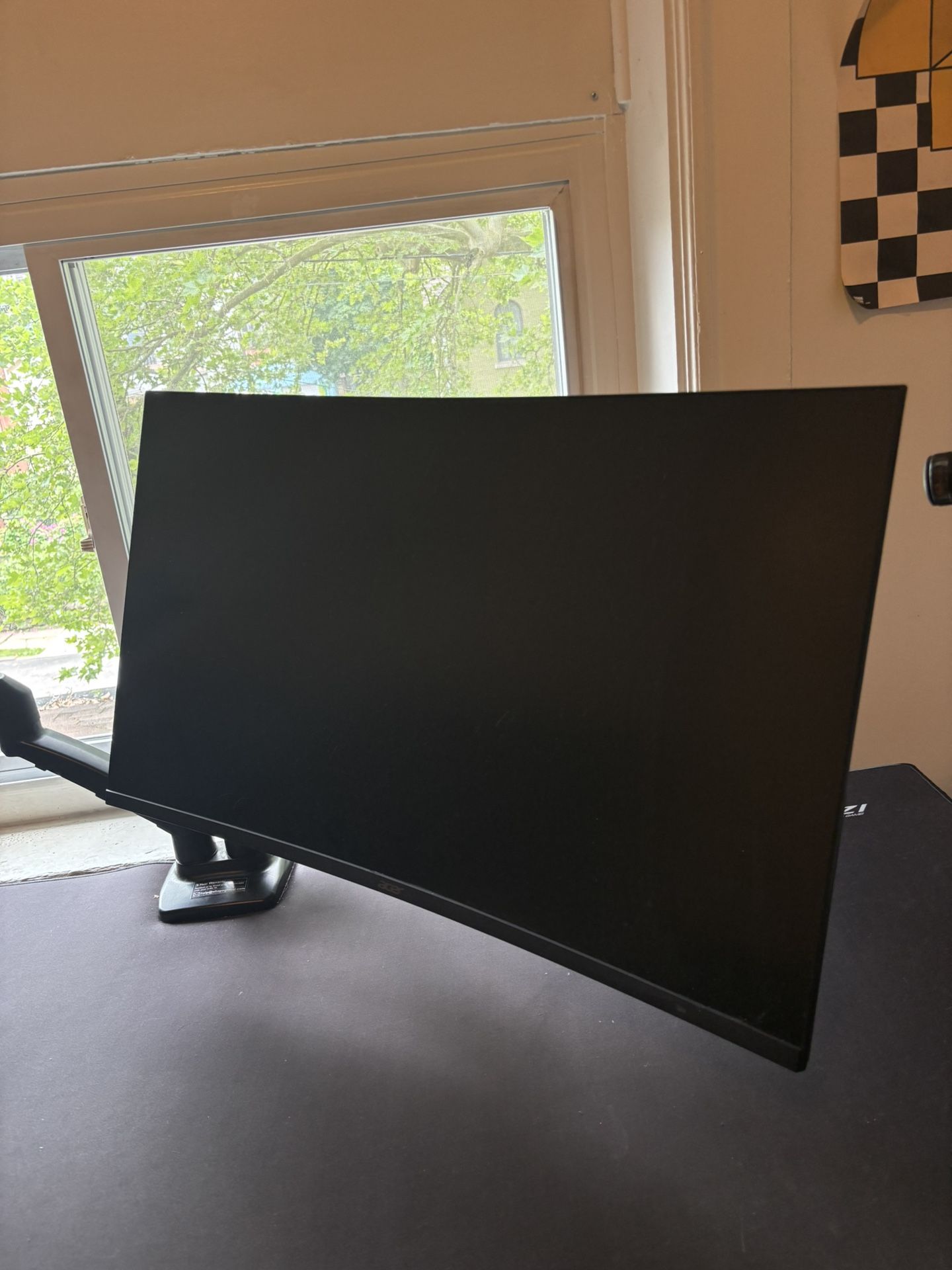 Acer 31.5” Curved Monitor