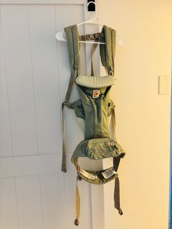 Ergobaby Baby Carrier Green