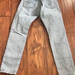 Ladies Levis Size 23x28