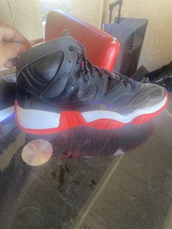 Jordan two Trey Size 10