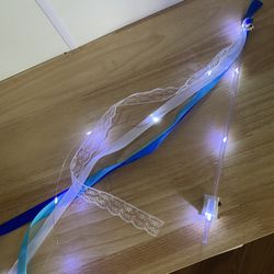 Blue/White Ribbon Streamer Wand With Lights