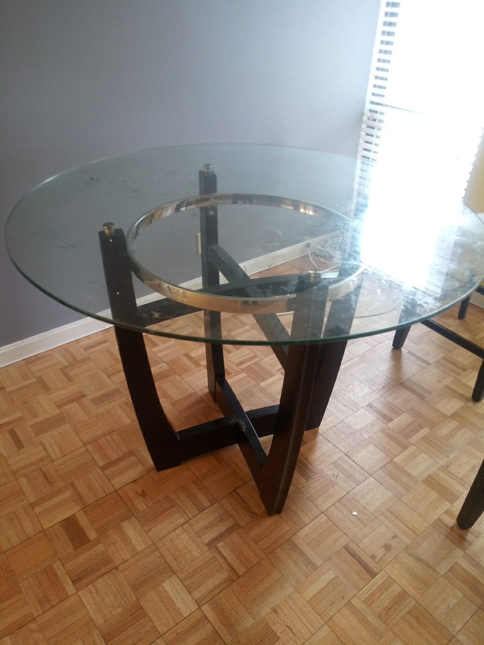 Dining table and 4 chairs