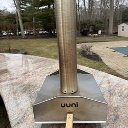 Uuni Portable Outdoor Pizza Oven