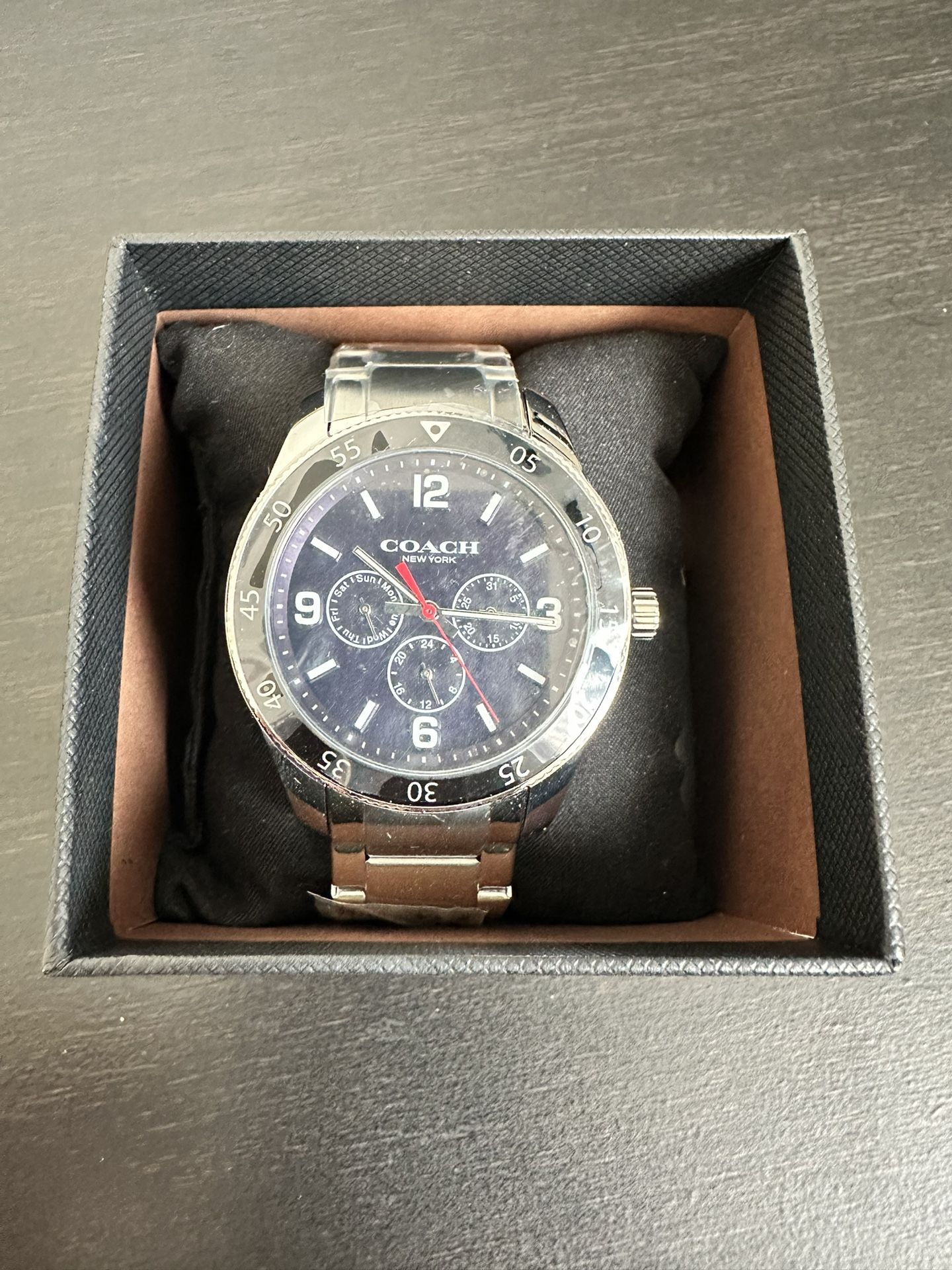 Men’s Coach Watch