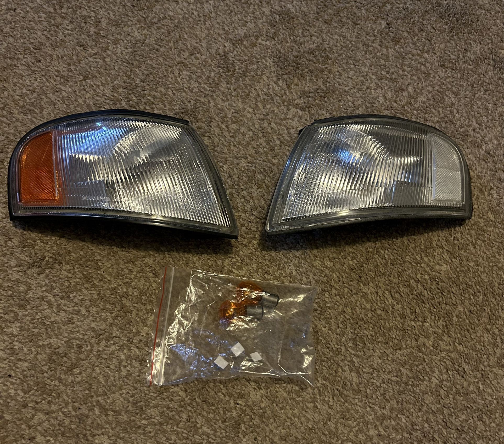 Nissan Corner/Signal Lights