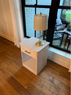 Dull golden lamp