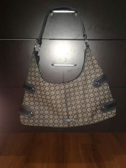 Coach purses $25 each one is not coach it's 10$