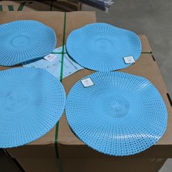 16 Plastic Placemats