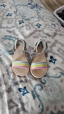 Carter's toddler shoe