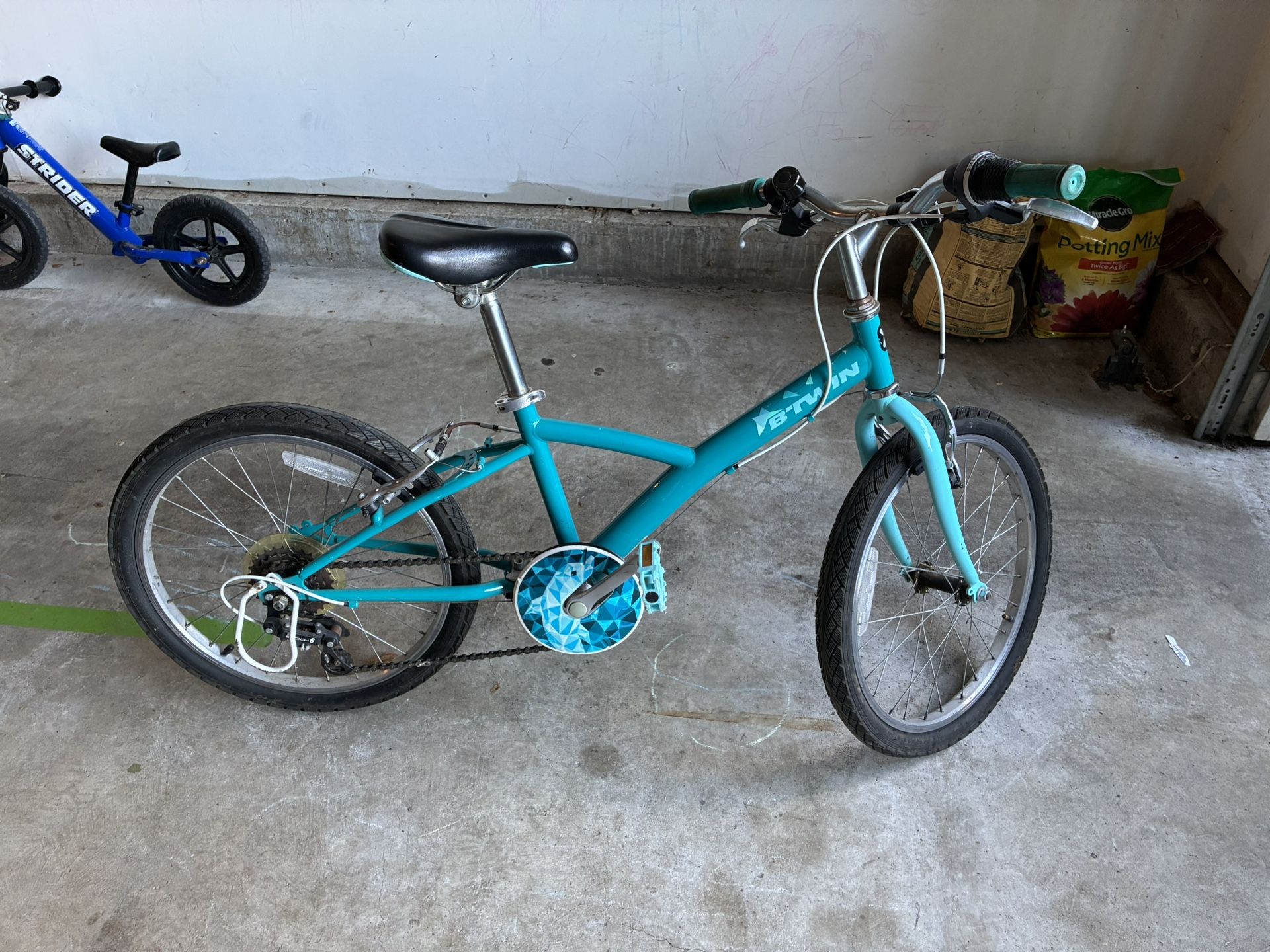 B-Twin 20” Kids Bike