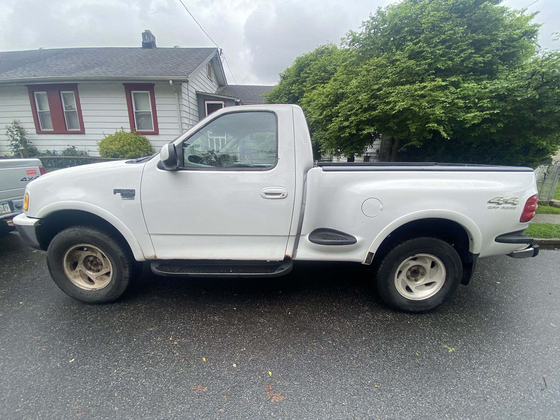 1998 Ford F150 V8 Great Work Truck 