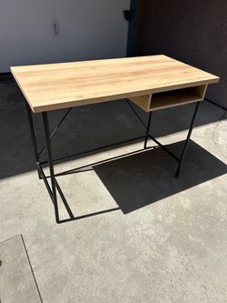 Modern Wood & Black Metal Computer/Writing Desk w/ Storage