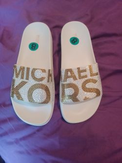 Micheal kors sandals size 8