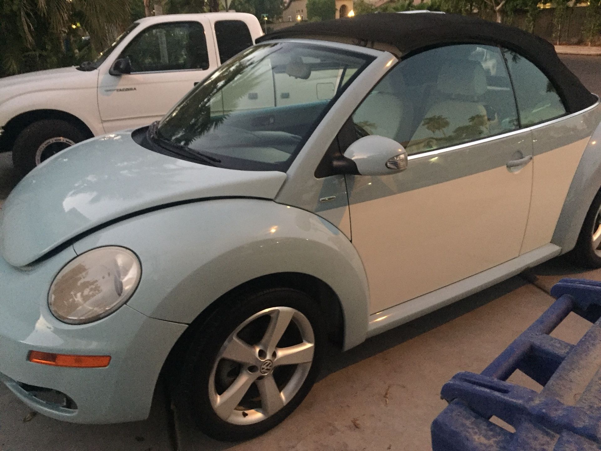 2010 Volkswagen New Beetle