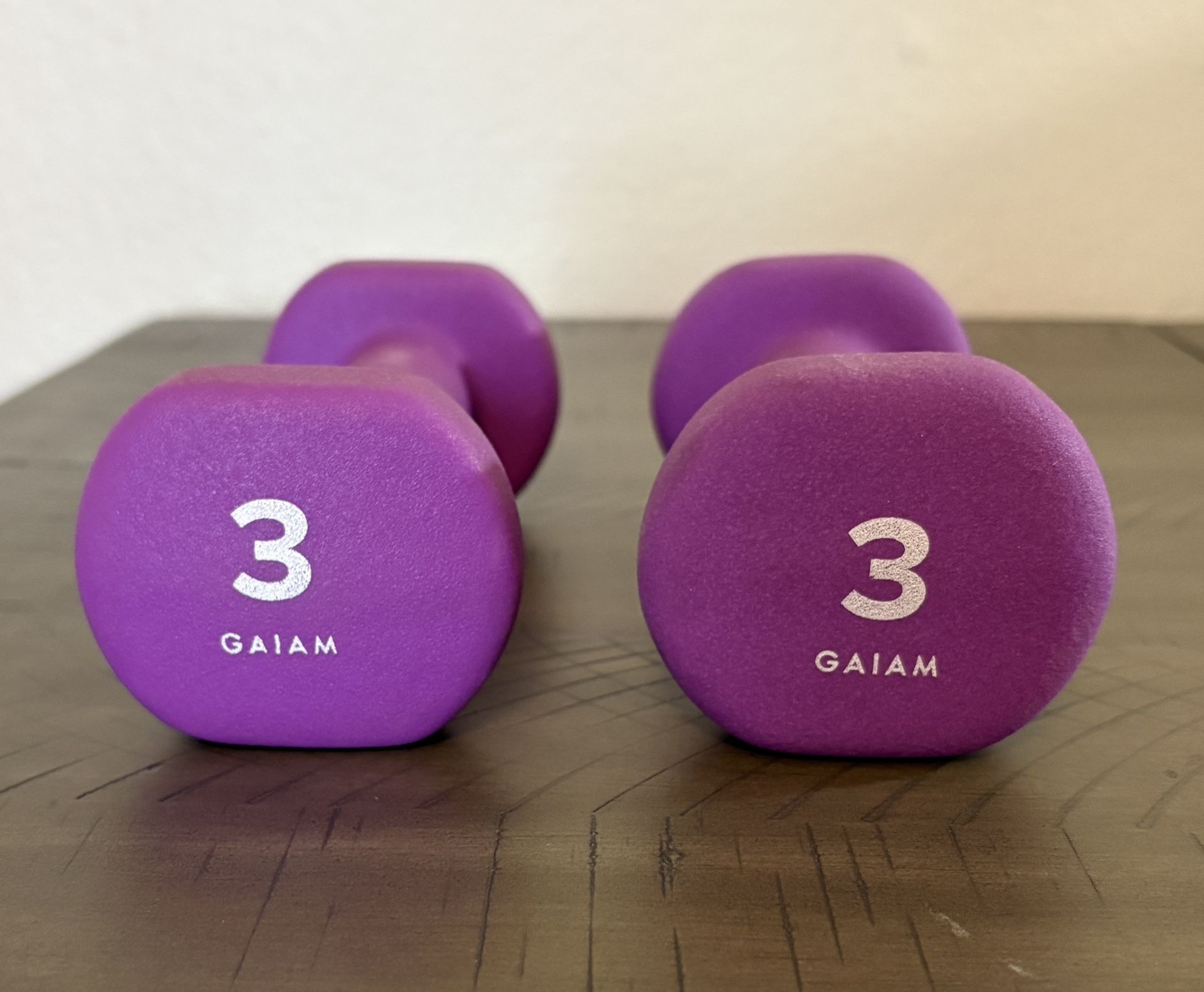 Neoprene Coated Exercise & Fitness Dumbbell for Home Gym Equipment Workouts Strength Training Free Weights 3 lbs (pair)