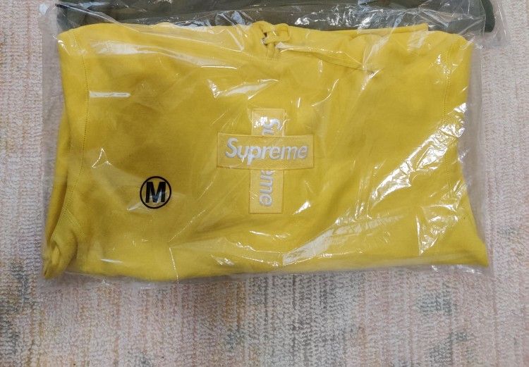 Brand New Supreme Cross Box Logo Hoodie Yellow Sz M