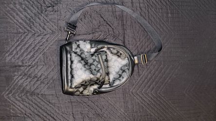 Coach Signature Sling Crossbody Bag