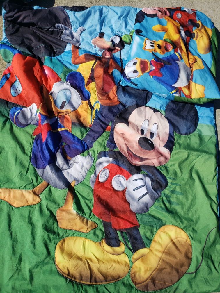 Mickey Mouse clubhouse toddler bedding