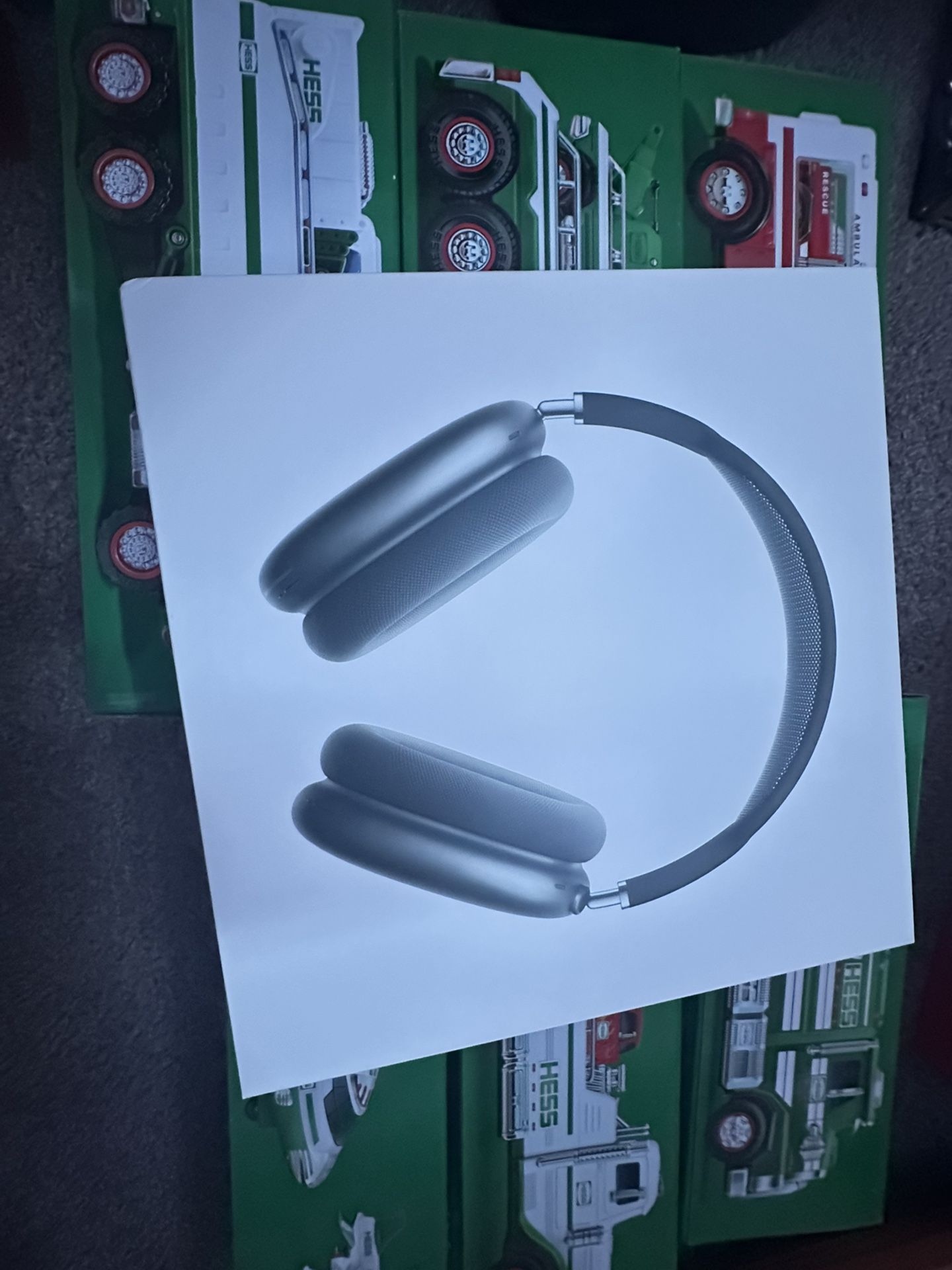airpod maxes