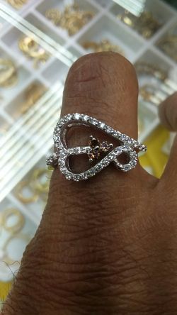 925 silver ring CZ stones high quality 3.1 grams