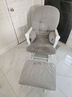 Glider Rocking Chair with Ottoman