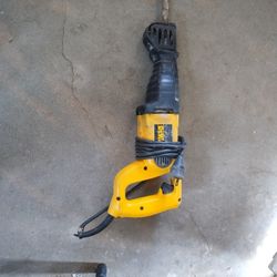 DeWalt Sawzall Reciprocating Saw