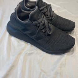 Men’s Adidas Swift Run Size 12
