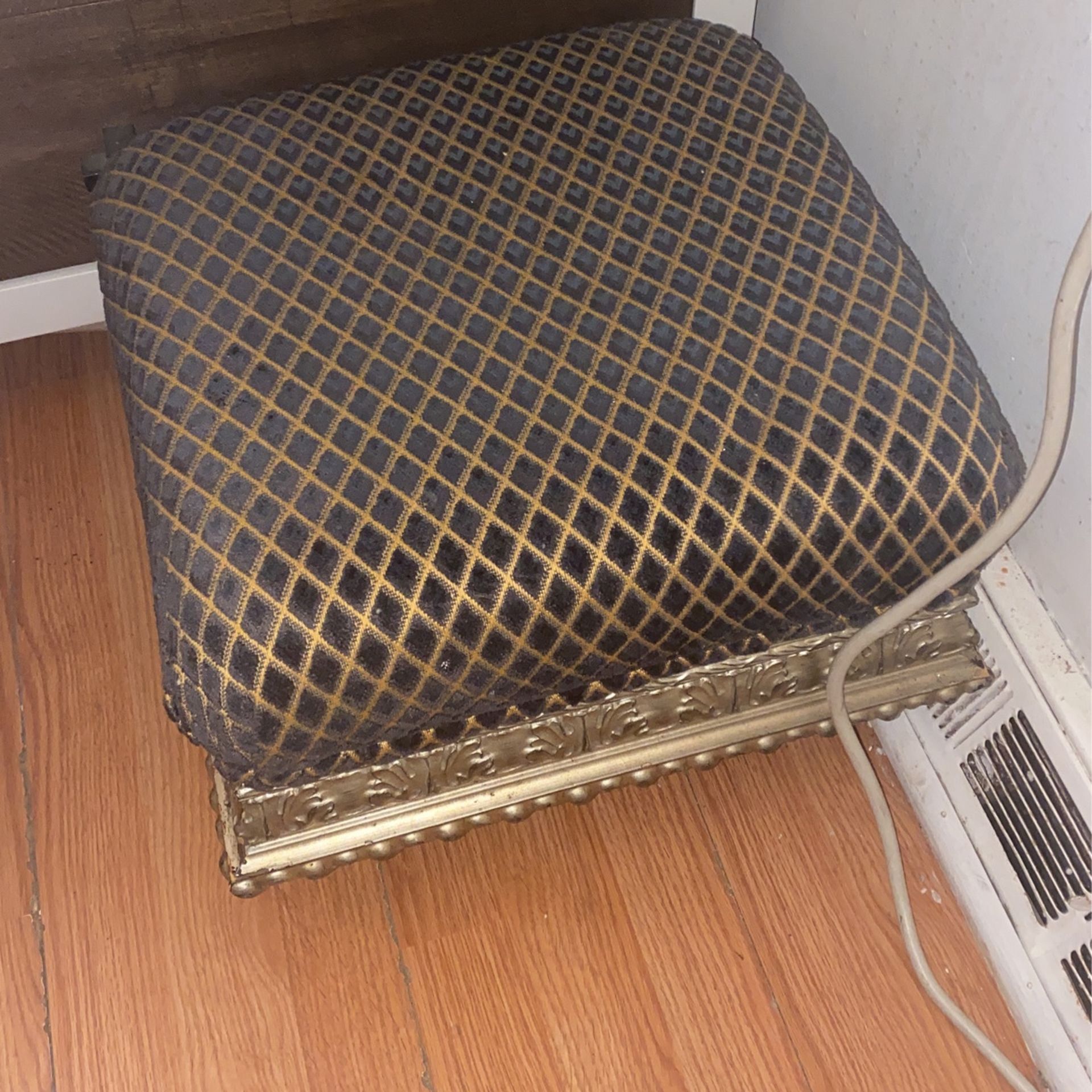 Ottoman Chair