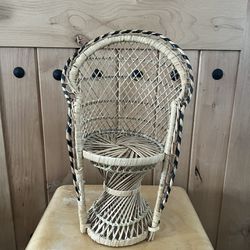 Wicker Rattan 16” Plant Stand Peacock Chair Boho Chic No Cracks In Wicker Chair