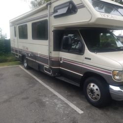 1992 Ford Tioga E-350