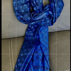 Louis Vuitton over Sized Silk Scarf 