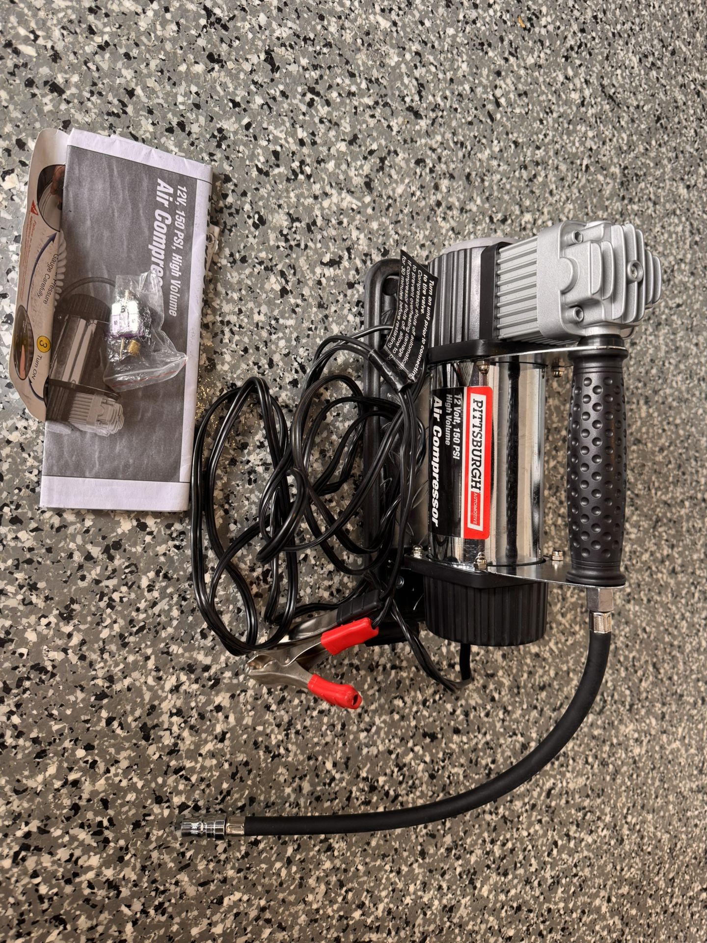 Pittsburg 12v 150 PSI Inflator
