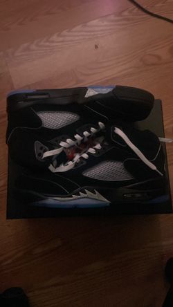 Jordan 5 Metalic