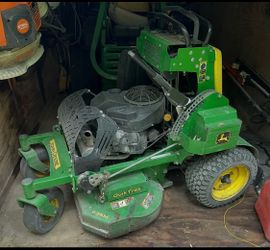 Commercial Lawn Mower