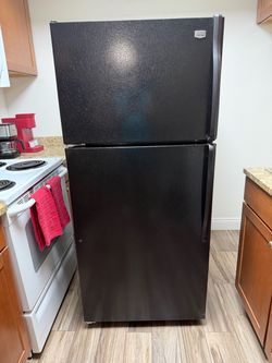 Black Fridge